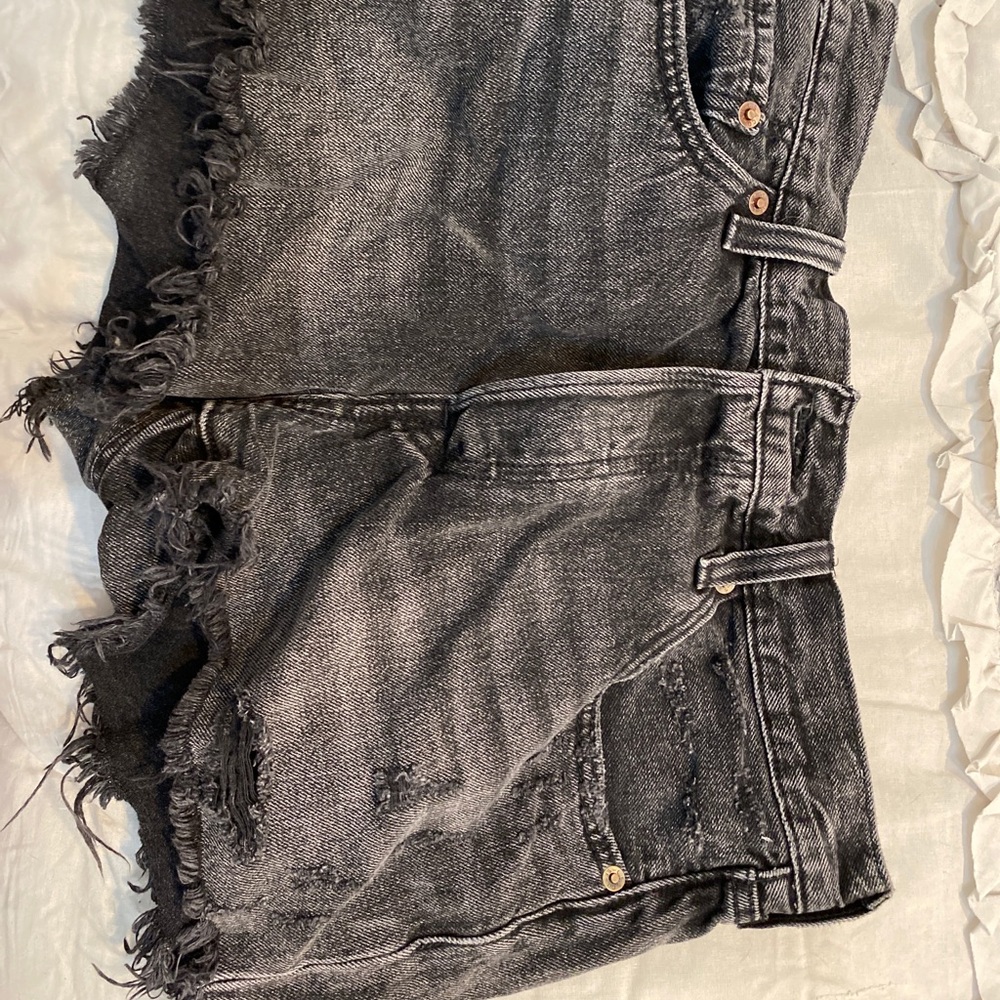 Levi 501 black shorts